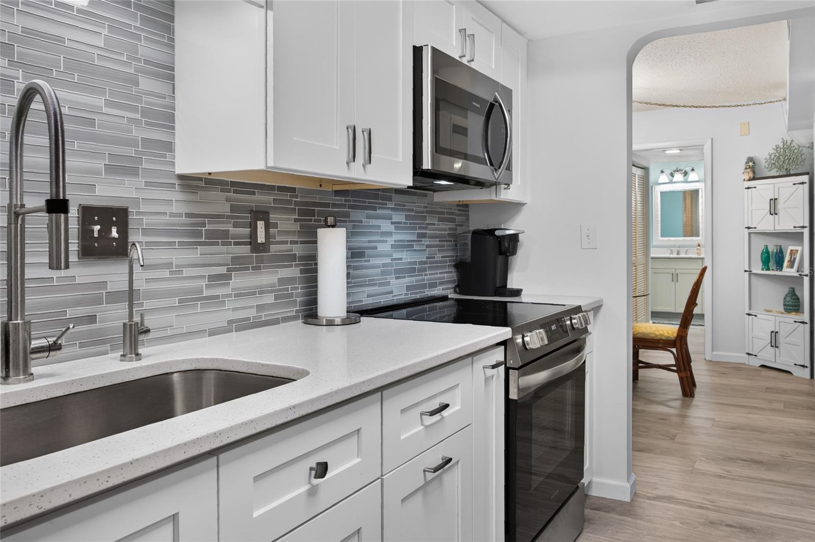 612 BIRD BAY DR S #108 — photo 15