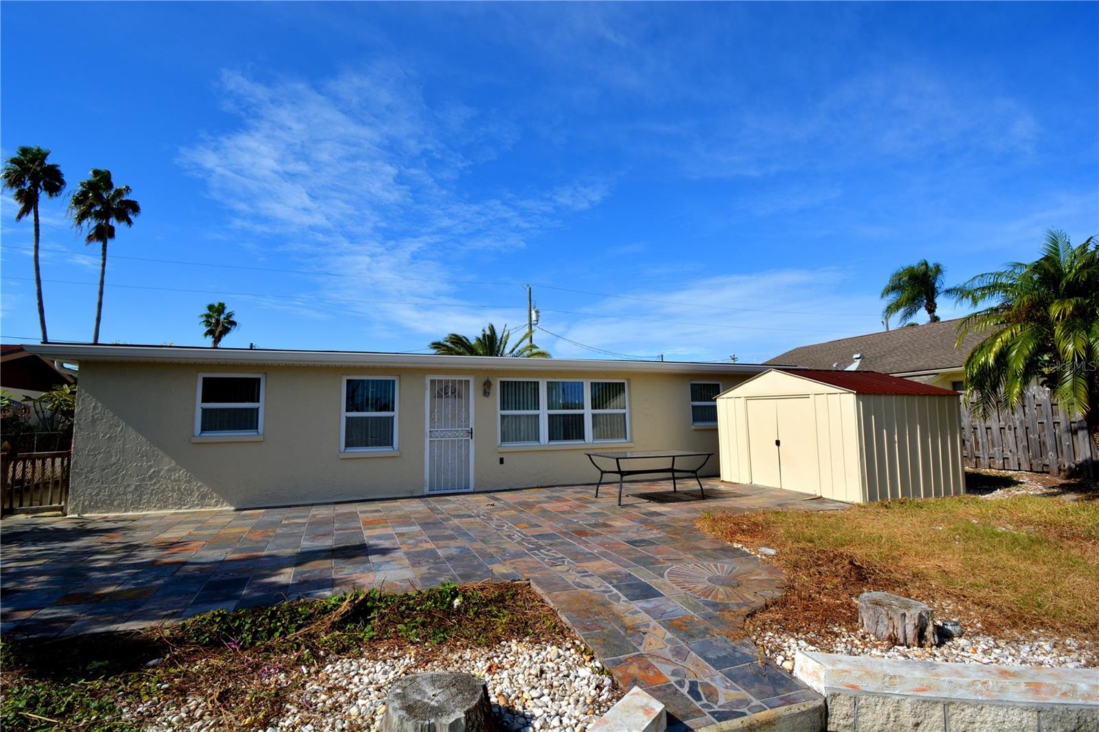 13738 MELANIE AVE — photo 36