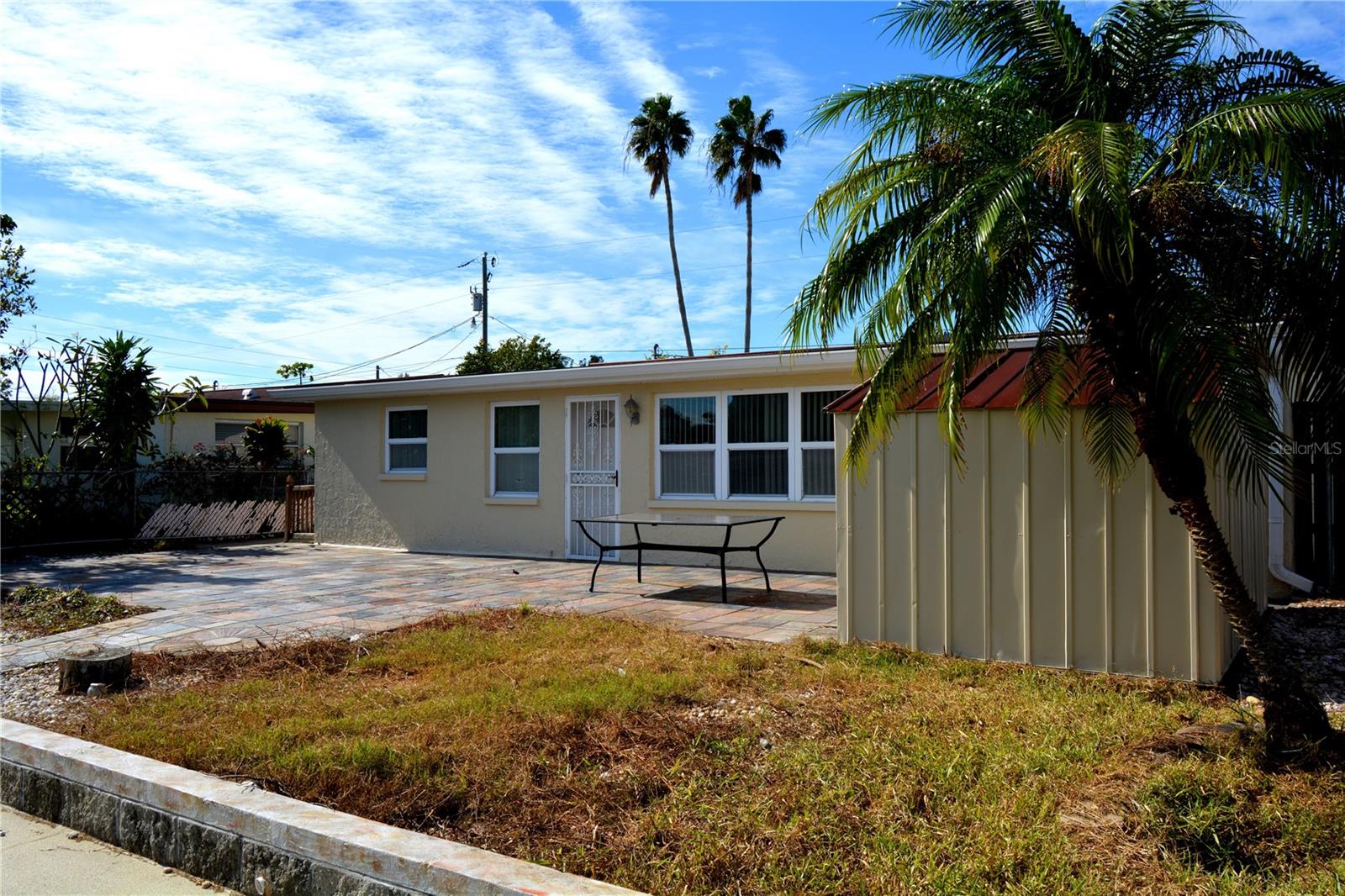 13738 MELANIE AVE — photo 35