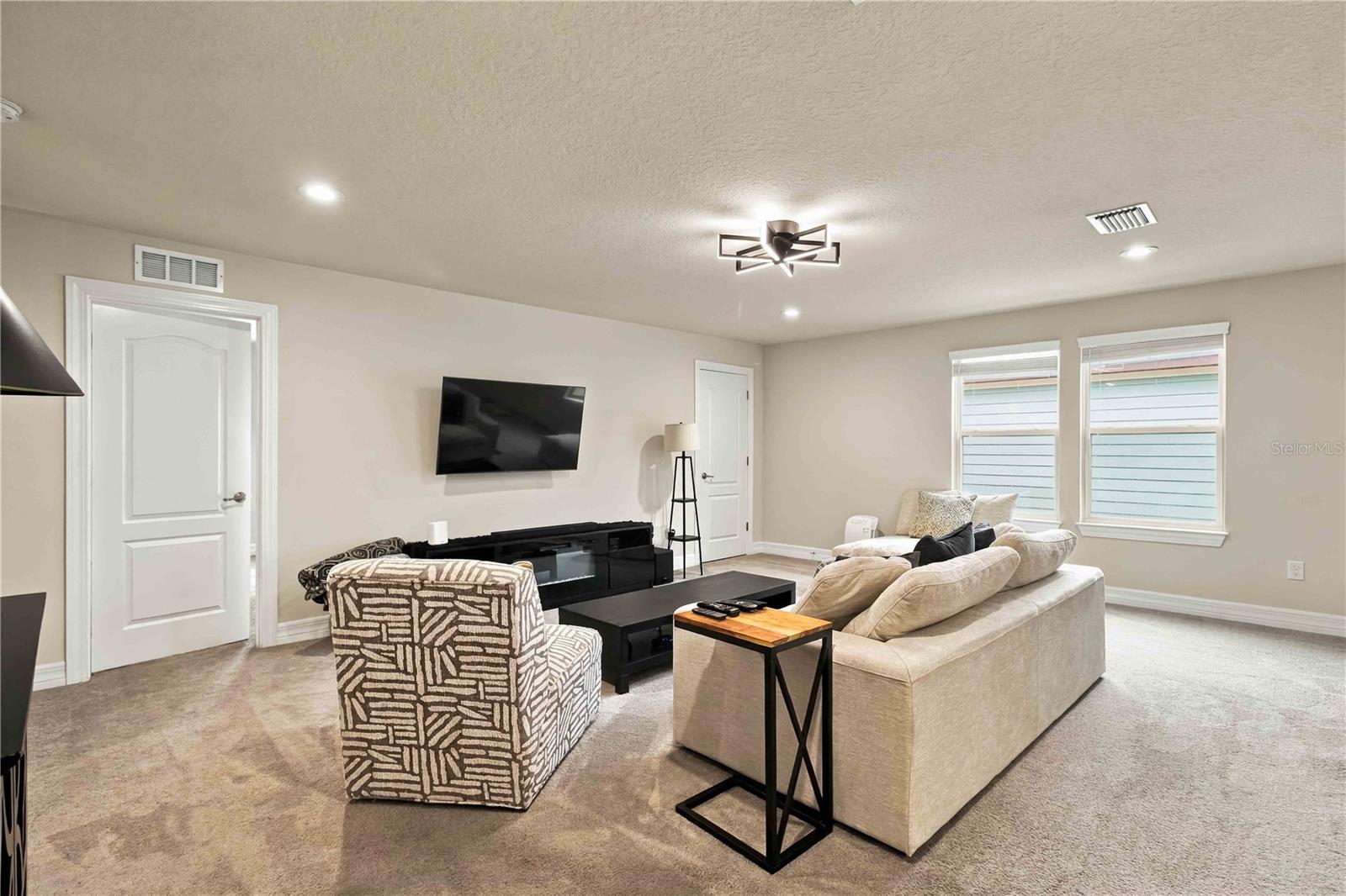 5103 LEVANA ST — photo 30