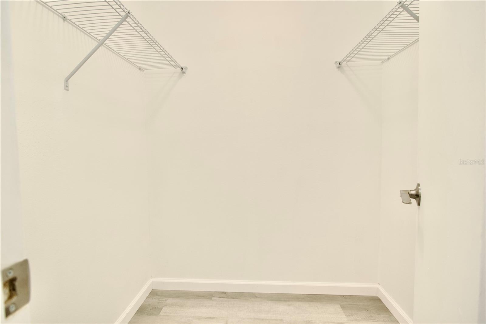 2853 FORRESTAL CT — photo 9