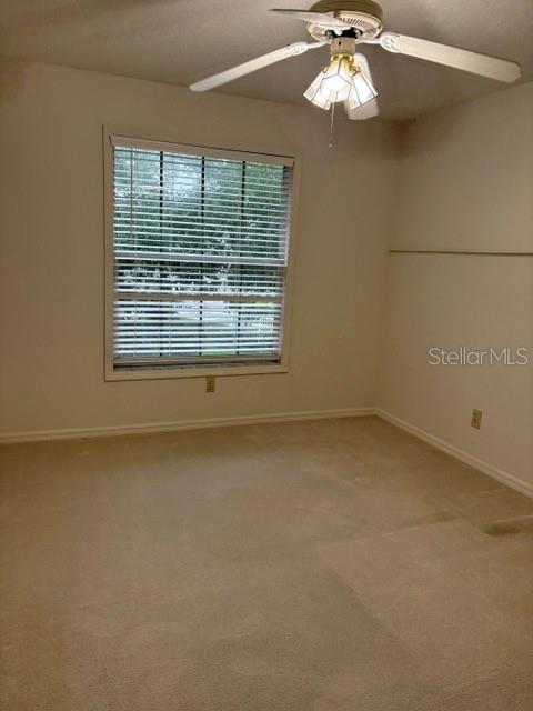402 DATE PALM CT NE — photo 26