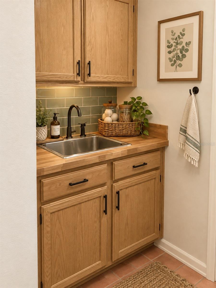 402 DATE PALM CT NE — photo 22