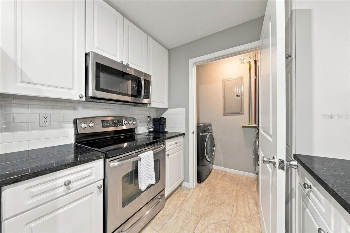 4221 W SPRUCE ST #1417 — photo 8