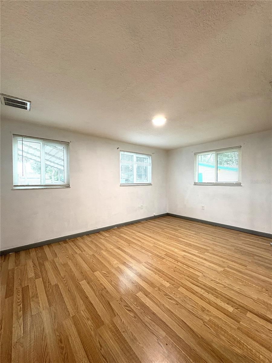 6216 MISSOURI AVE — photo 12