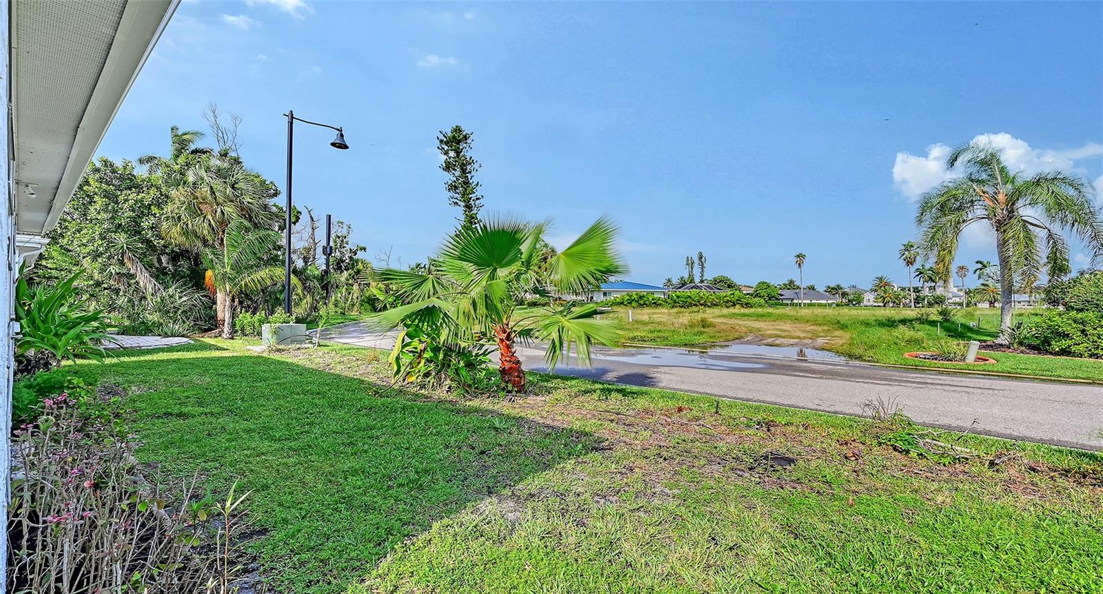 693 SPANISH DR N #24 — photo 41