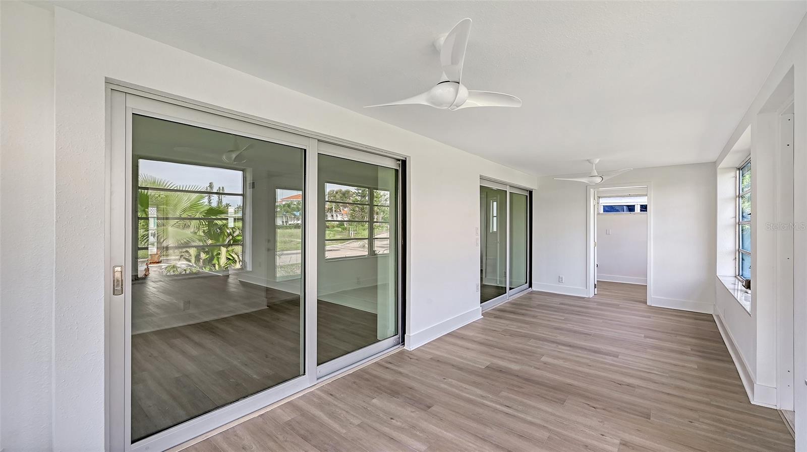 693 SPANISH DR N #24 — photo 32