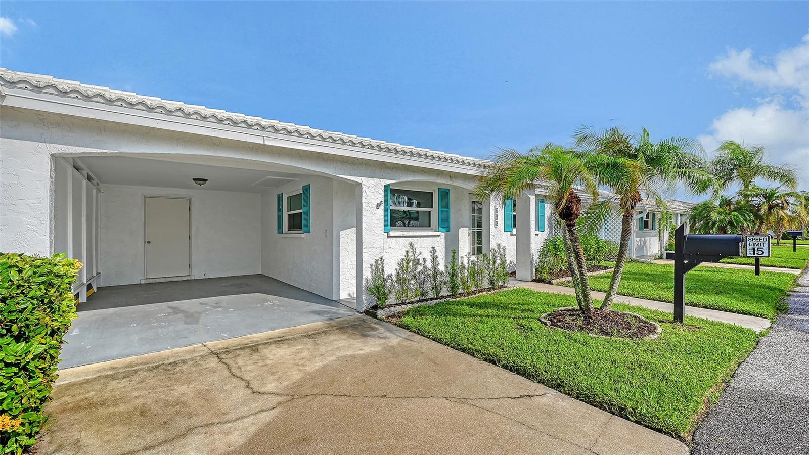 693 SPANISH DR N #24 — photo 6