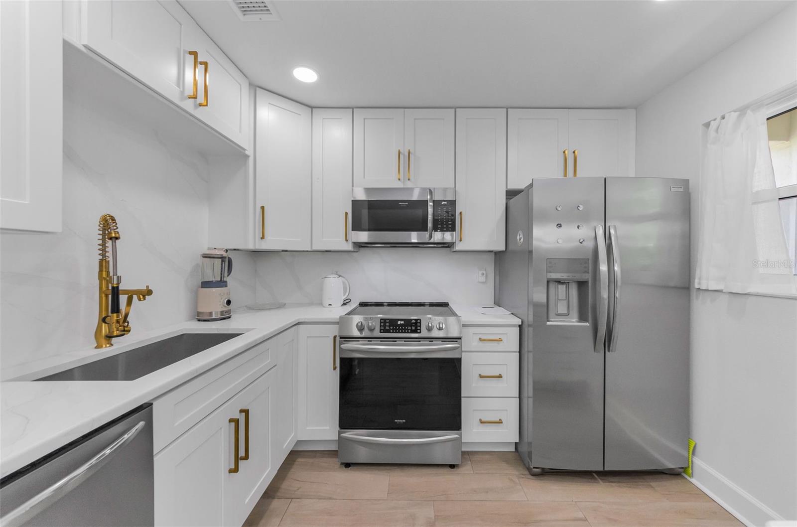2700 BAYSHORE BLVD #5210 — photo 14