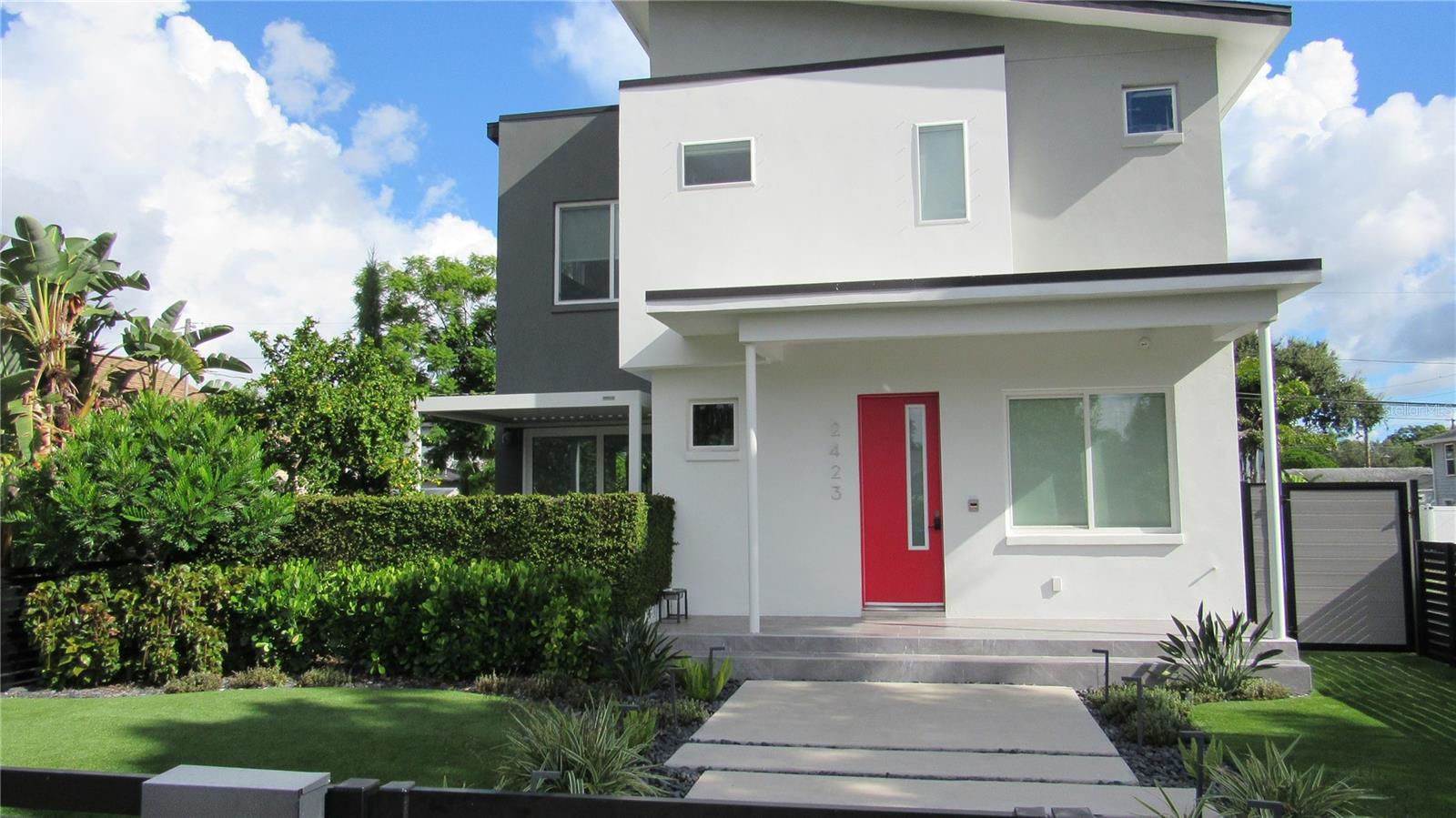 2423 2ND AVE N — photo 9