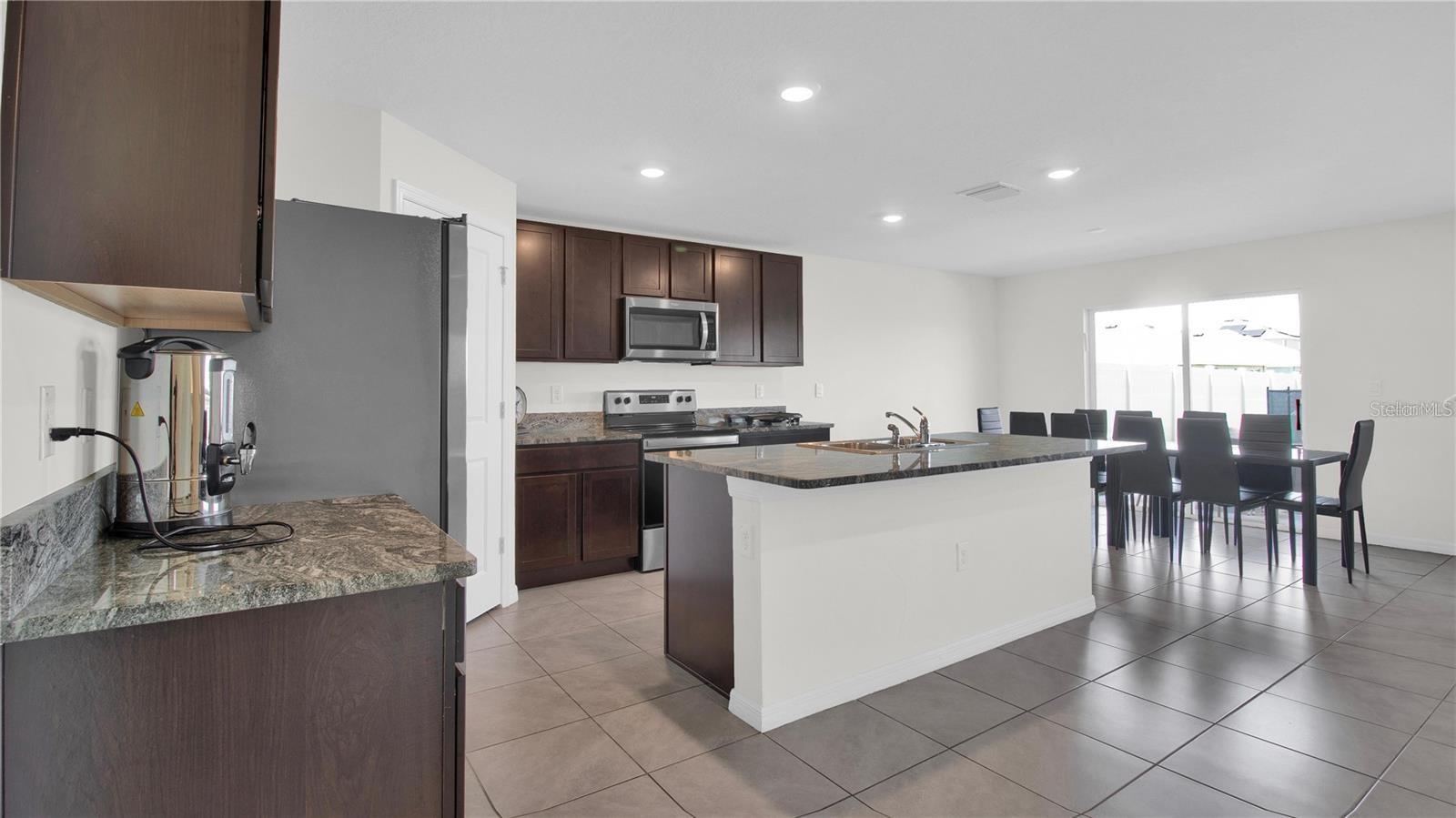 5440 LOGAN CAVE AVE — photo 24