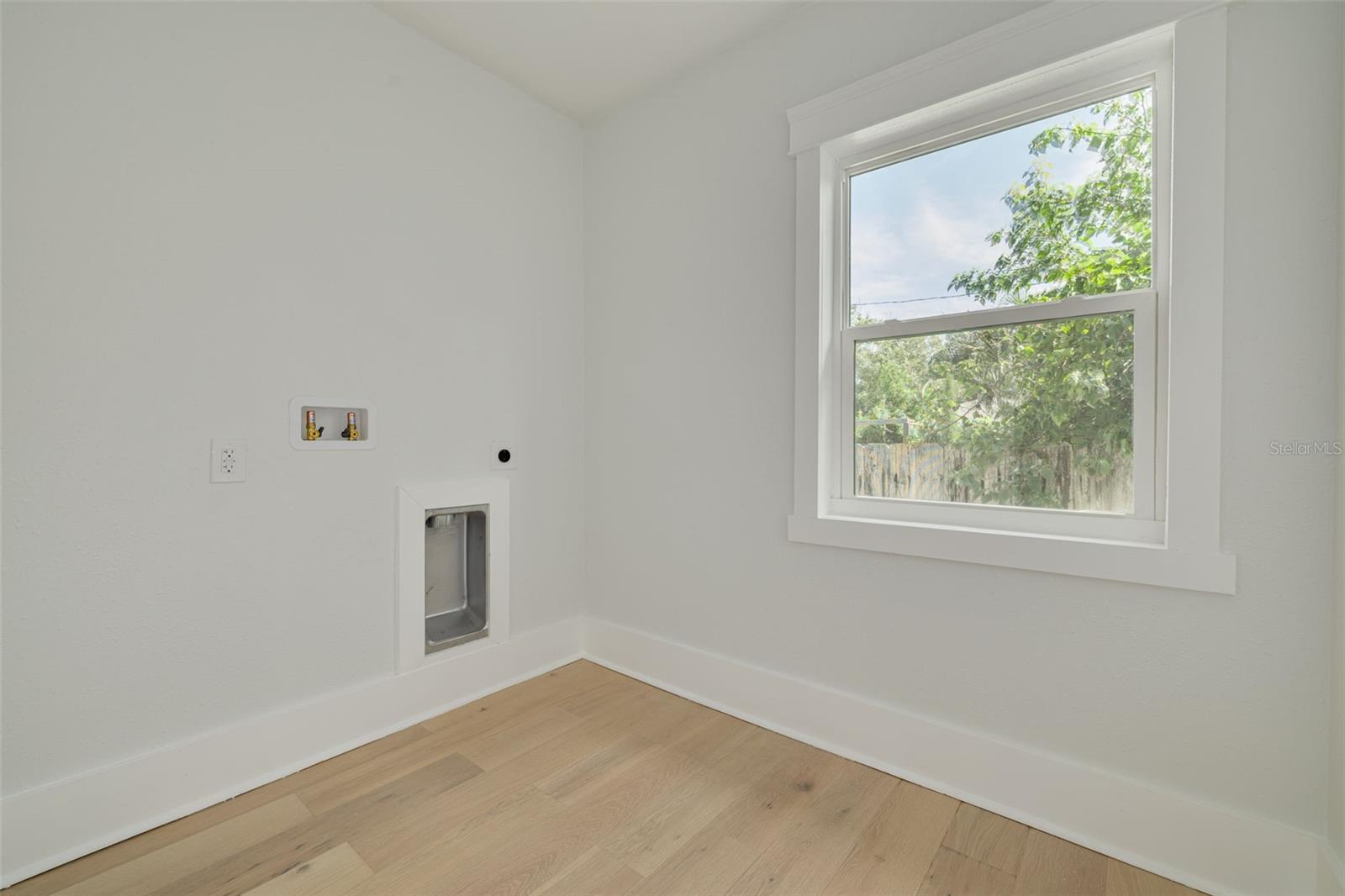 2725 4TH AVE S — photo 29