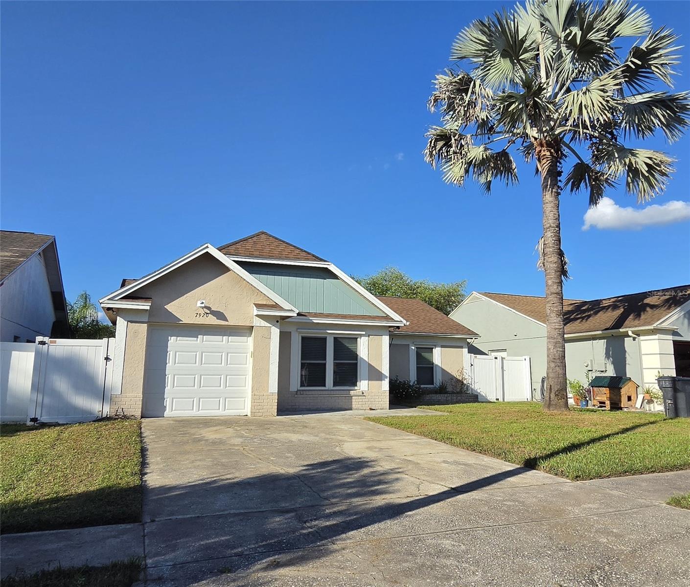 7920 GEORGE WASHINGTON LN — photo 2
