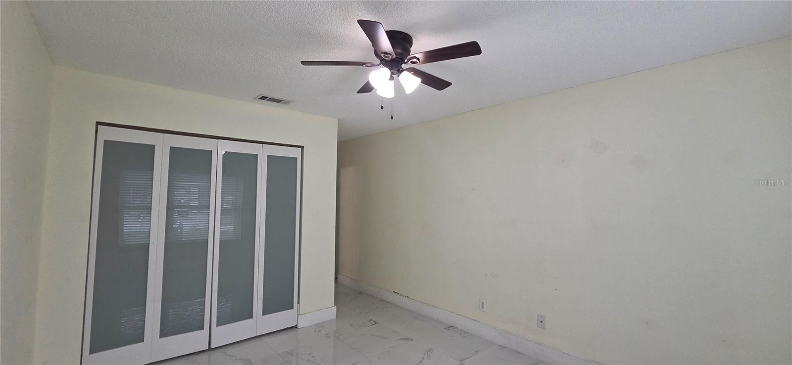 7920 GEORGE WASHINGTON LN — photo 18