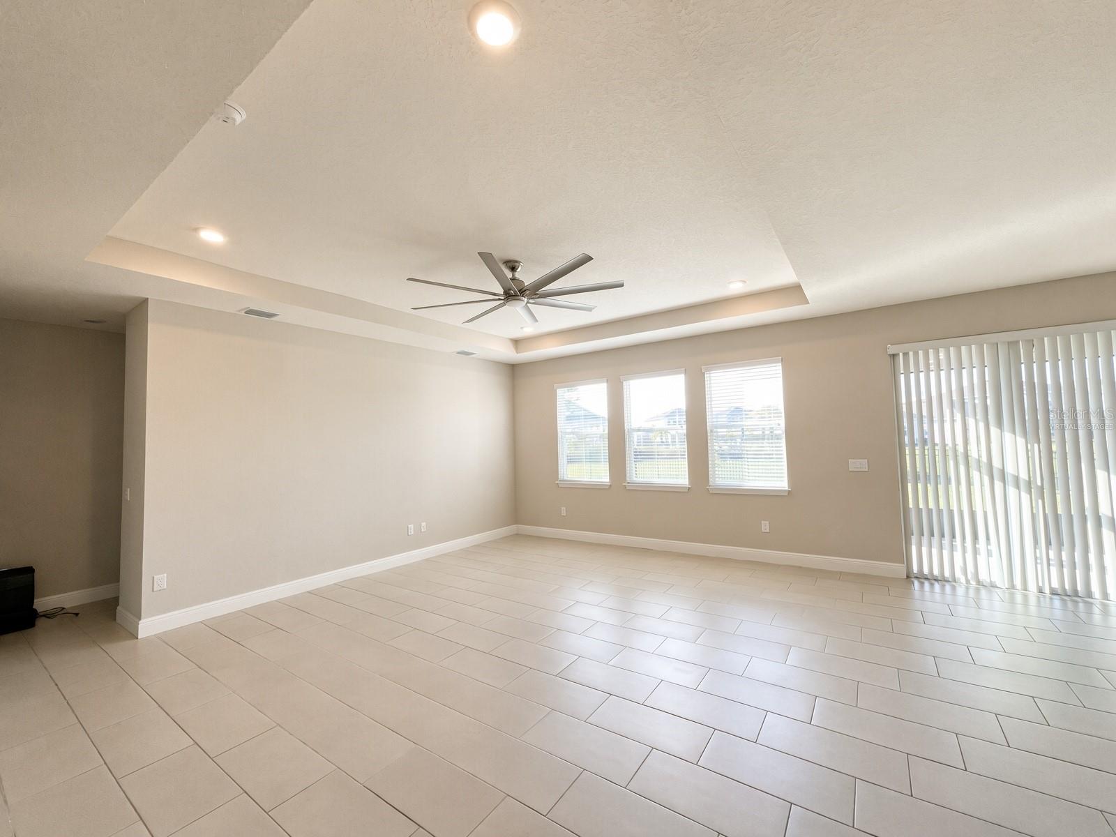 140 BRIGHT IBIS AVE — photo 8