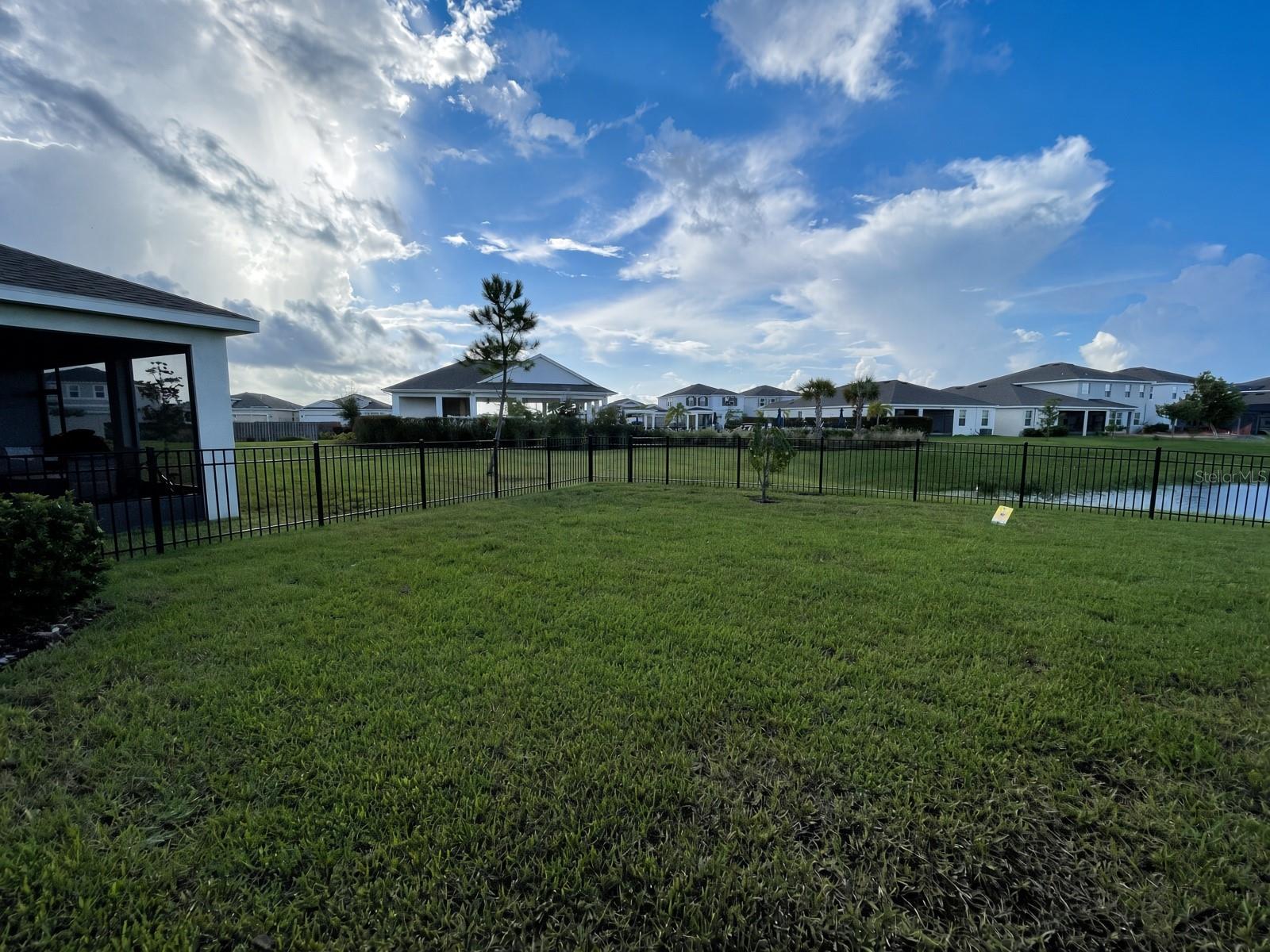 140 BRIGHT IBIS AVE — photo 45