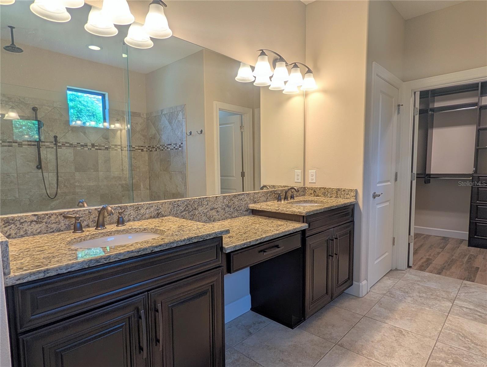 2372 VACCARO DR — photo 22