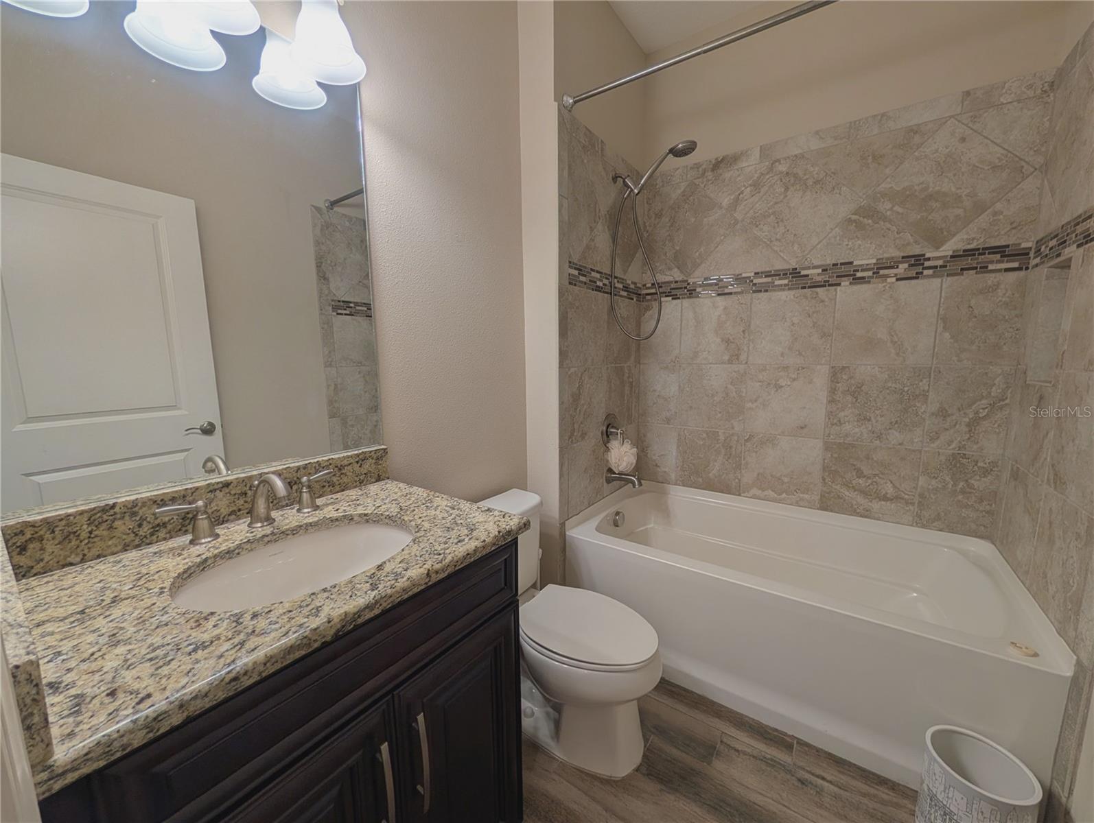 2372 VACCARO DR — photo 35