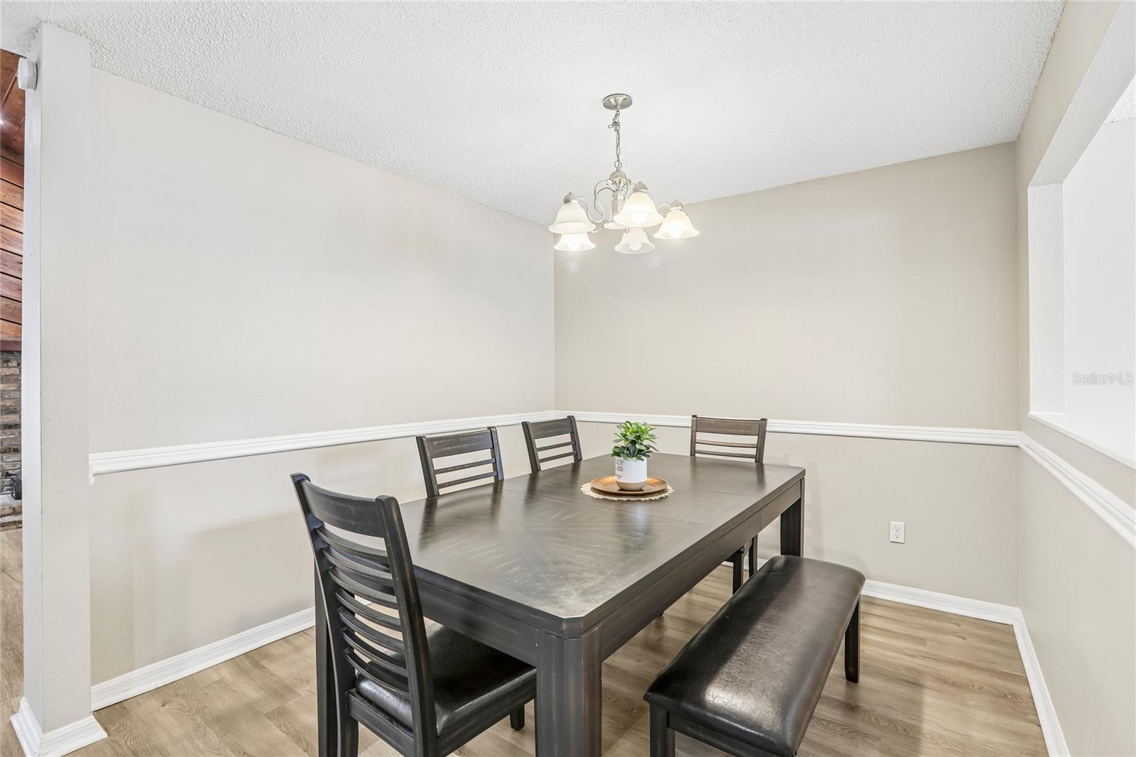 700 13TH CT SW — photo 11