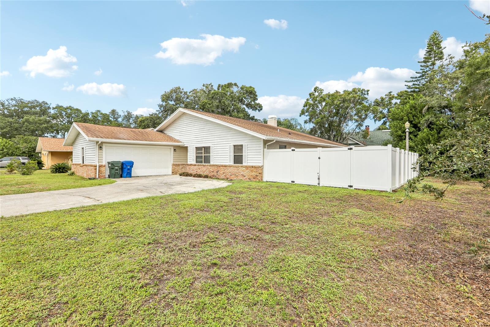 700 13TH CT SW — photo 3