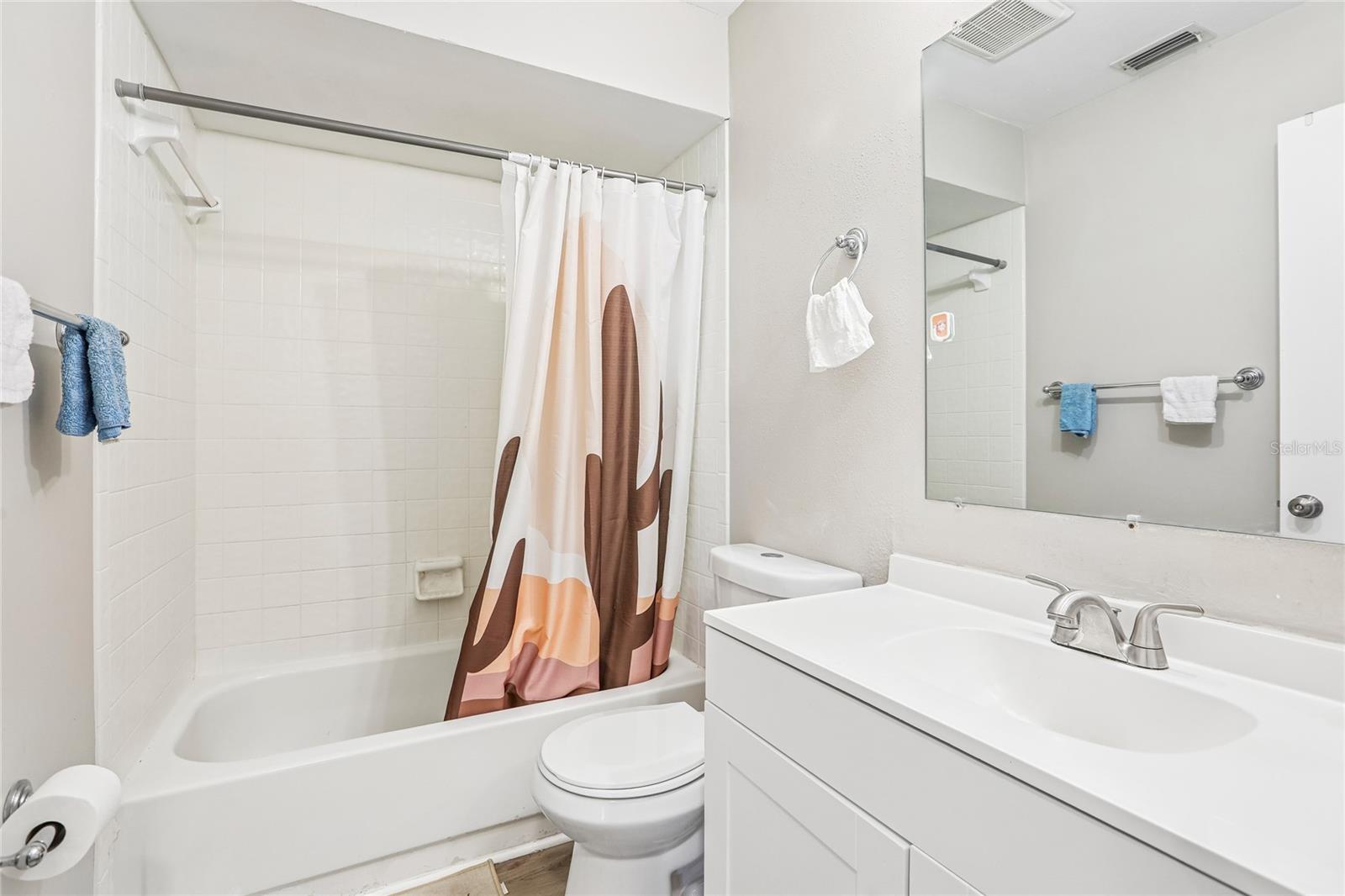 700 13TH CT SW — photo 18