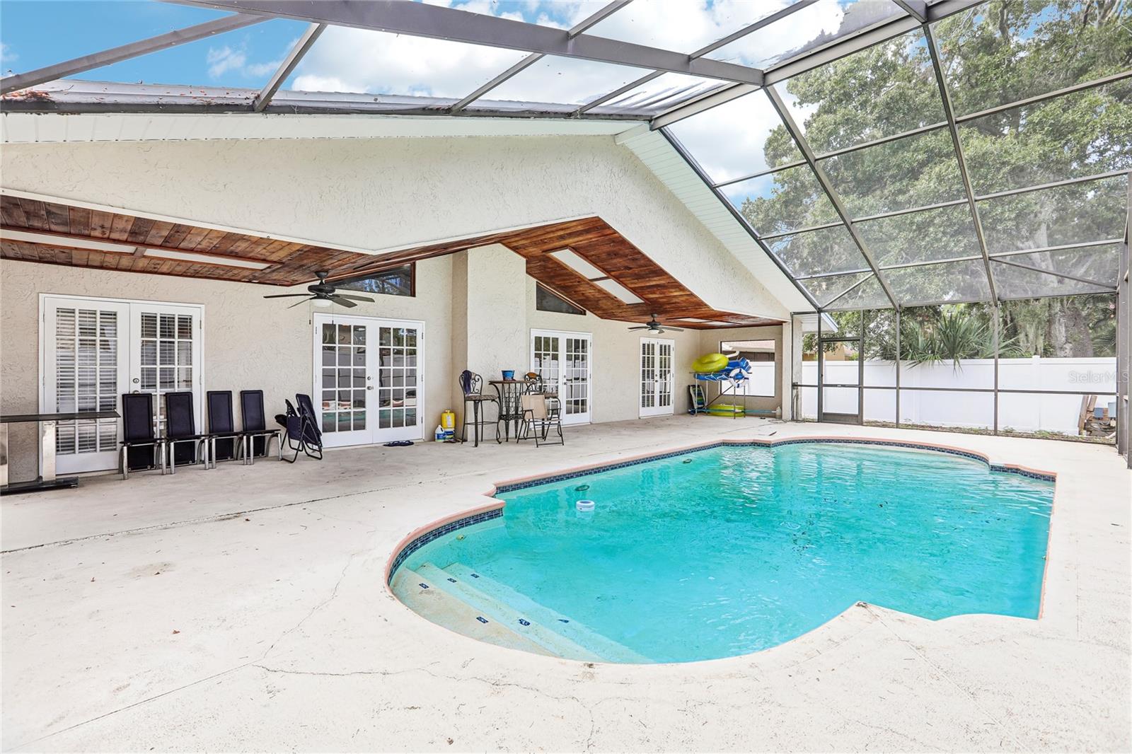 700 13TH CT SW — photo 28