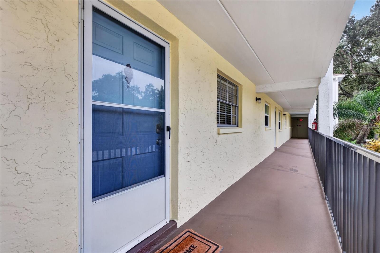 821 DELEON CT #206 — photo 3
