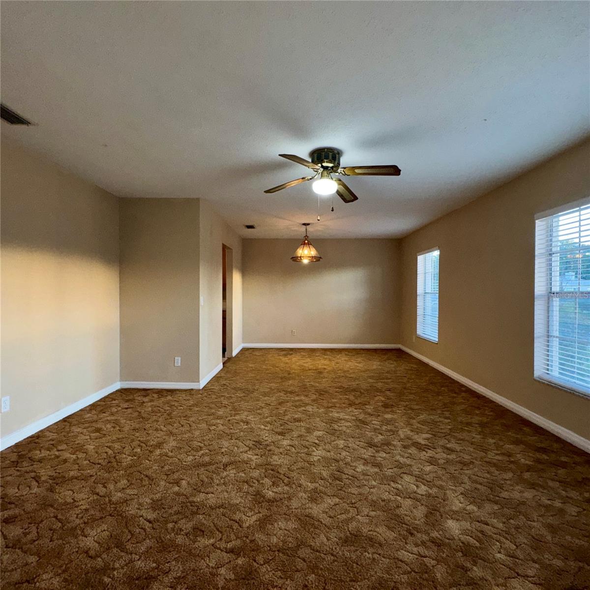 2908 FOREST CIR — photo 7