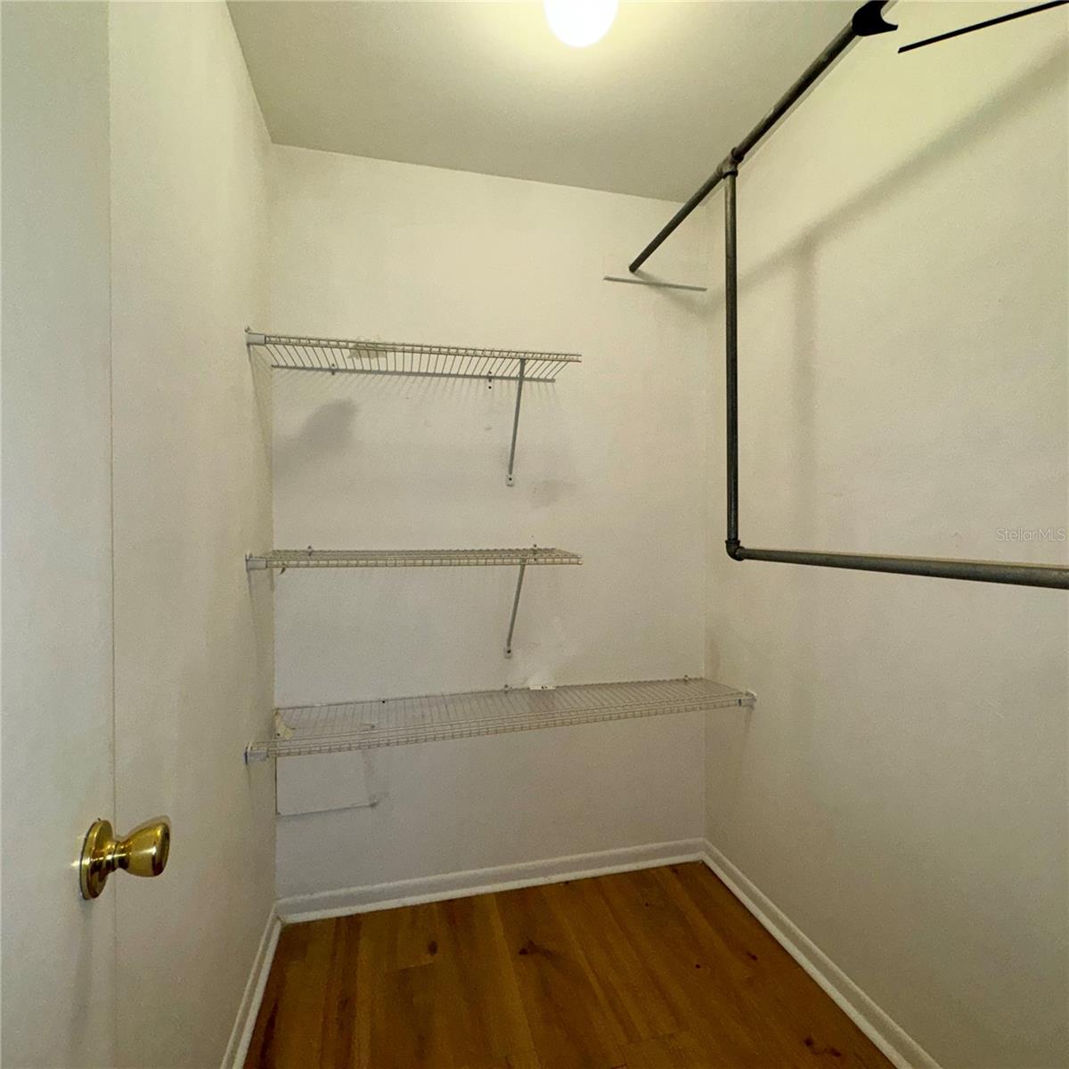 2908 FOREST CIR — photo 29