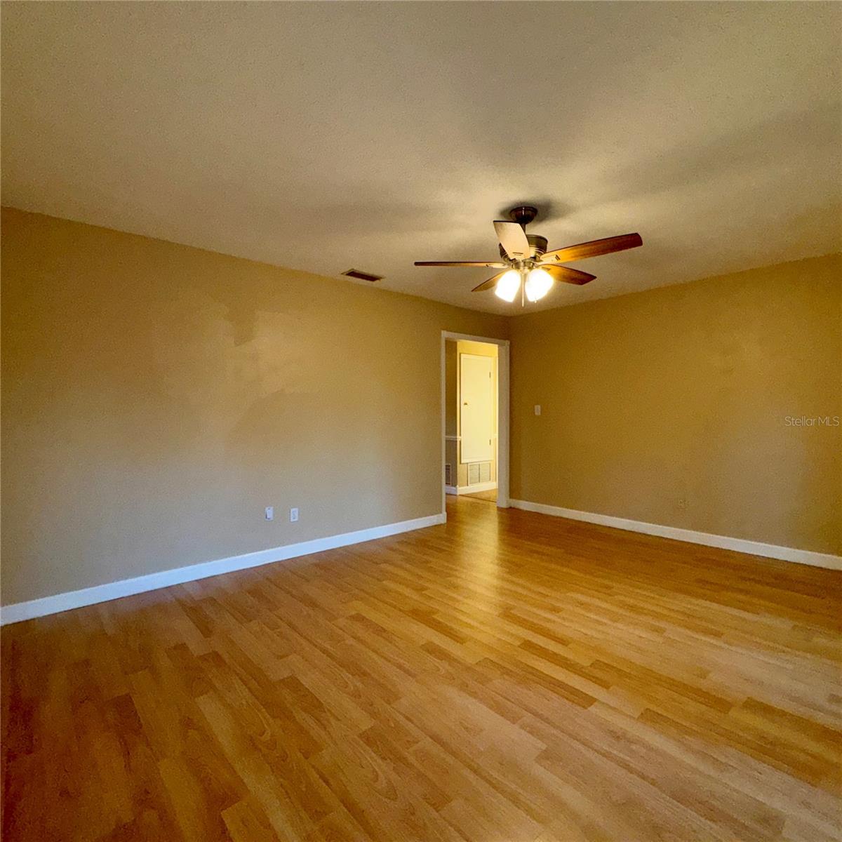 2908 FOREST CIR — photo 17