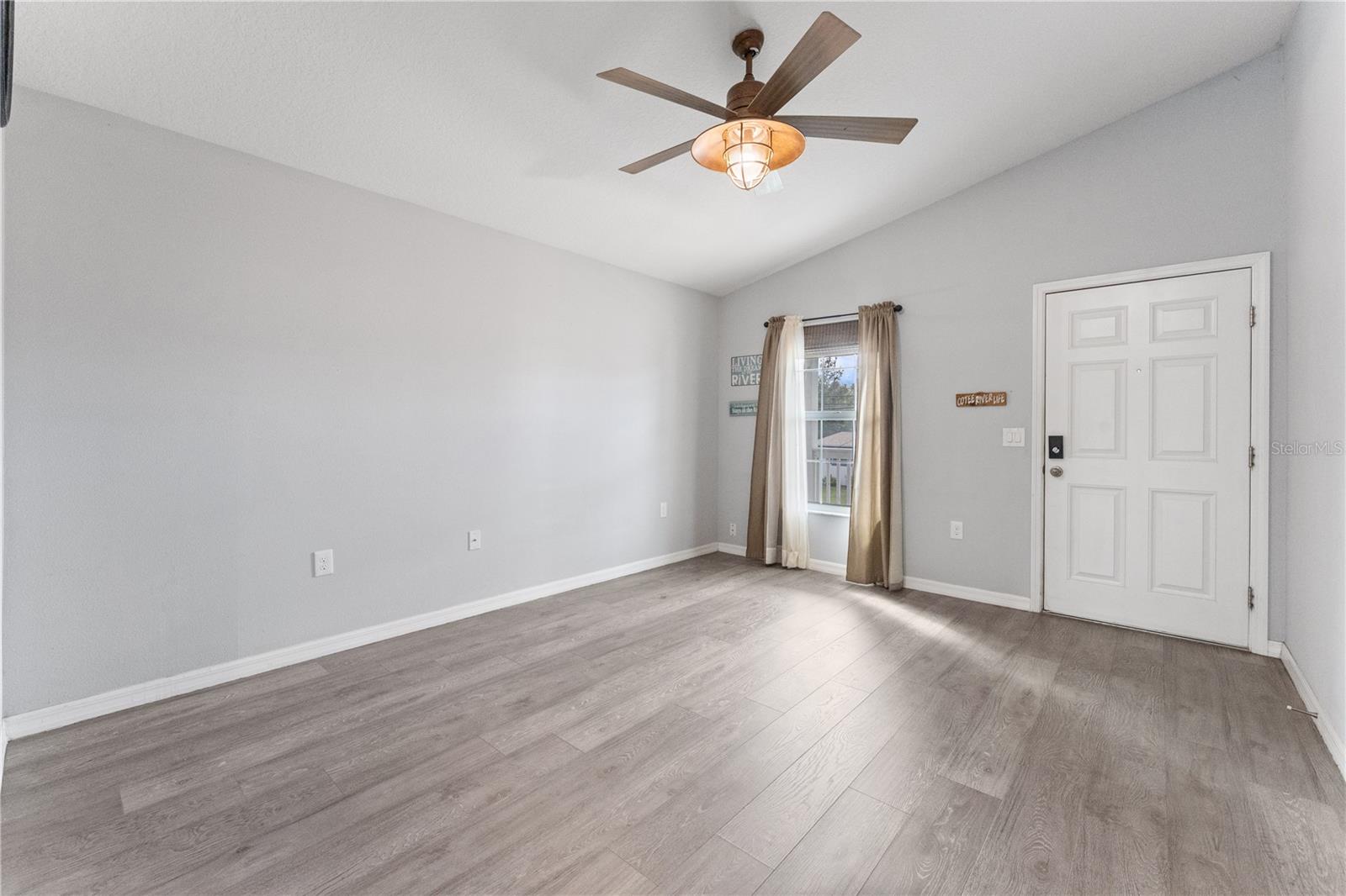 6148 RIVER RD — photo 15