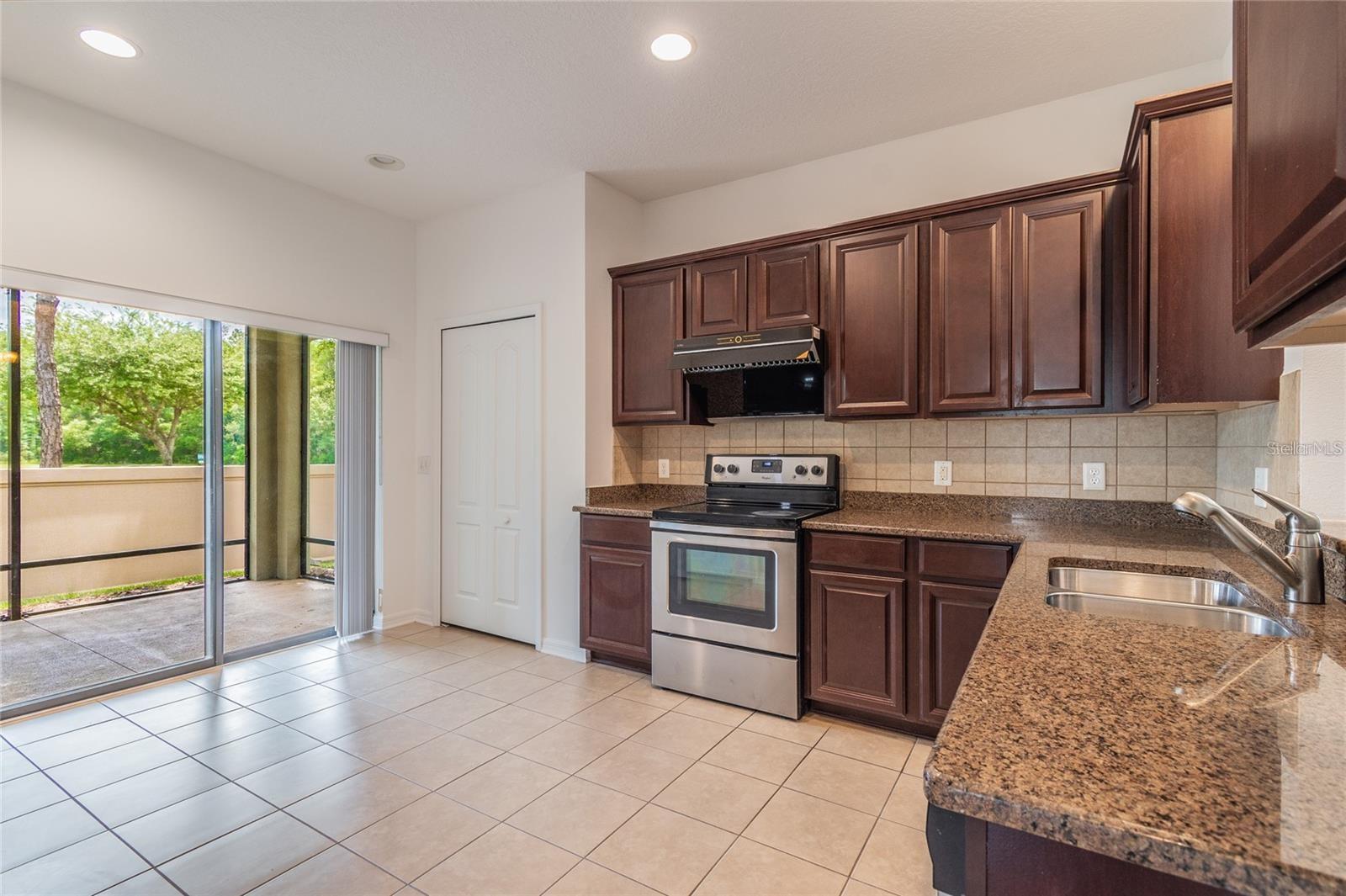 7815 TUSCANY WOODS DR — photo 9