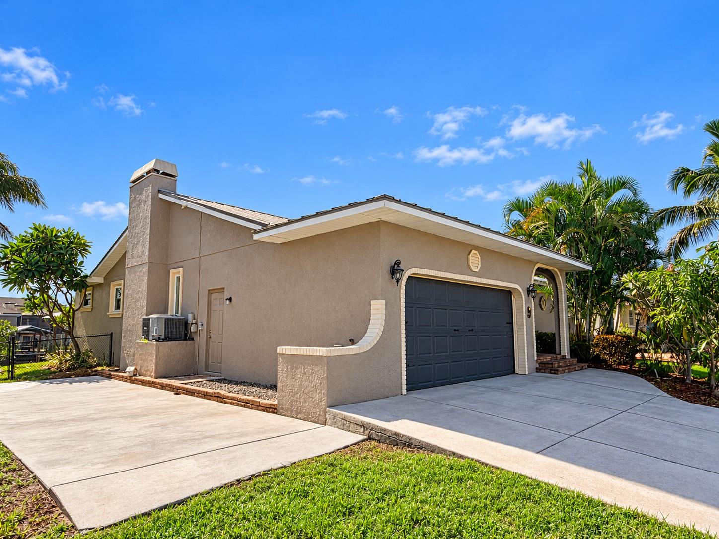 816 EAGLE LN — photo 3
