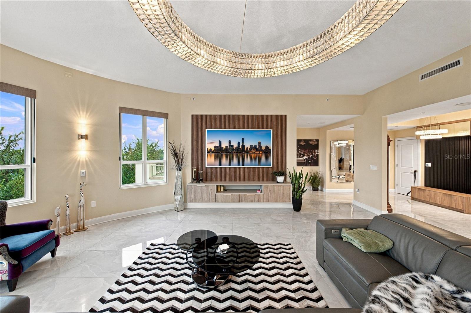 450 KNIGHTS RUN AVE #405 — photo 12