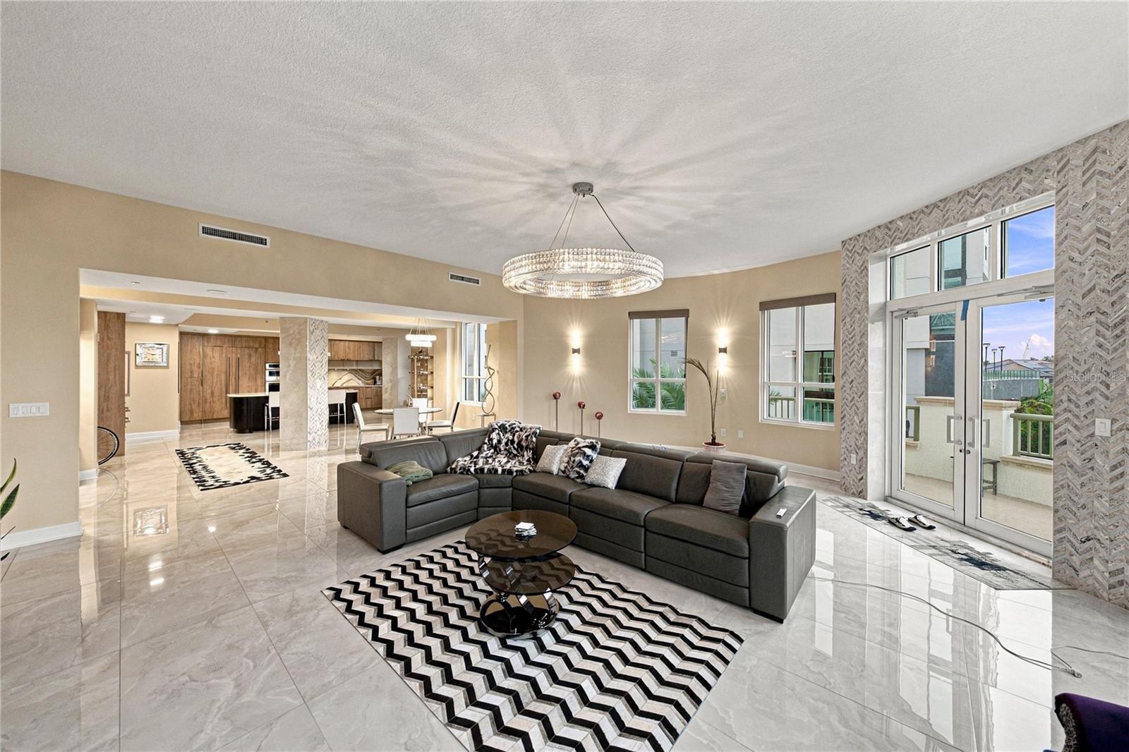 450 KNIGHTS RUN AVE #405 — photo 15