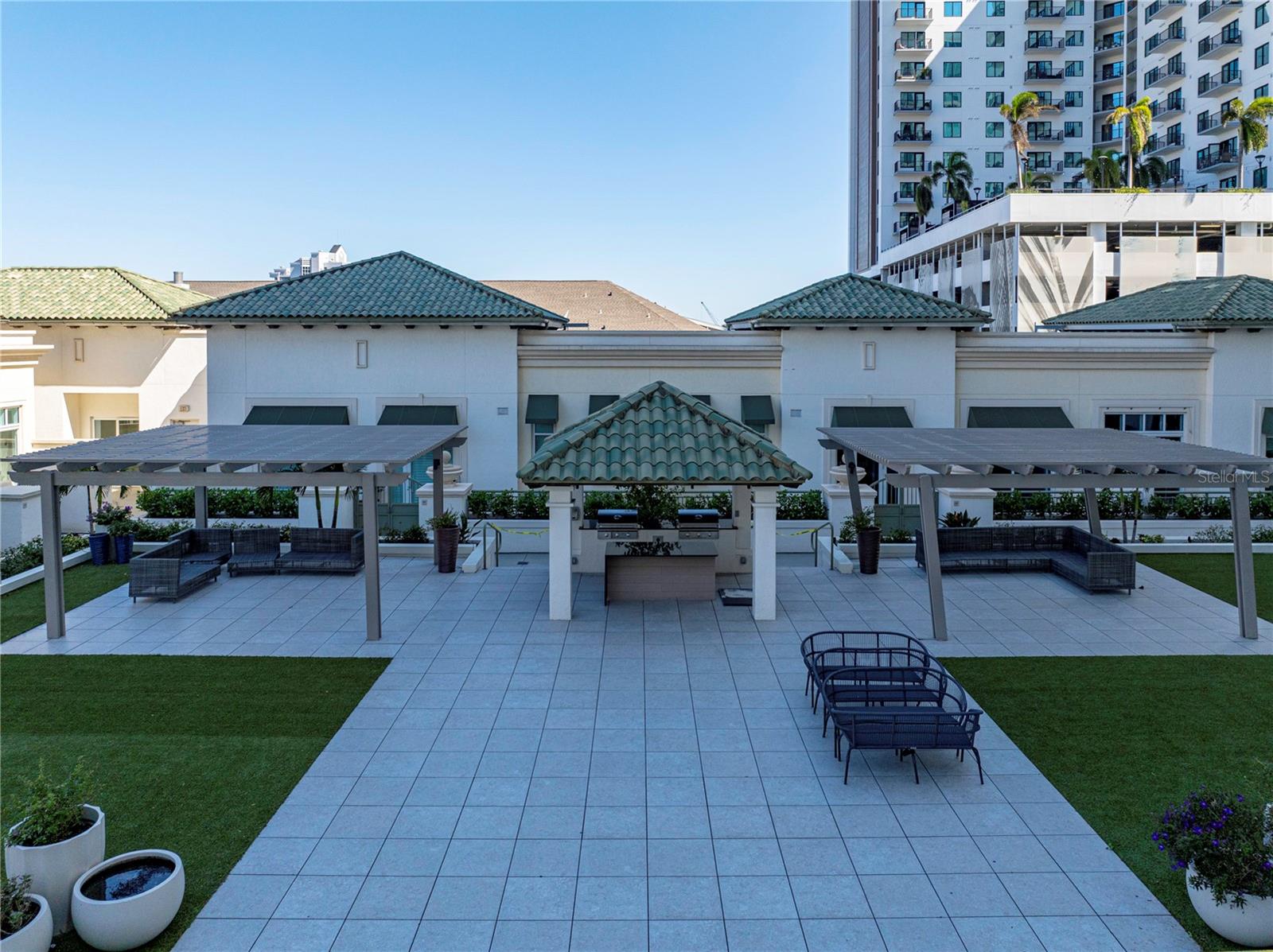 450 KNIGHTS RUN AVE #405 — photo 82