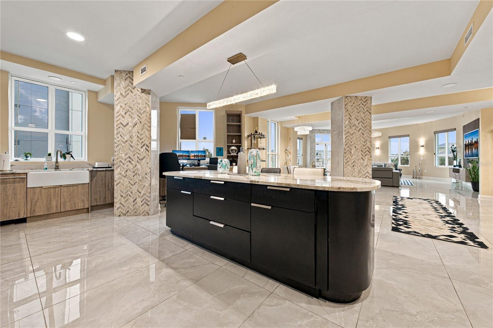 450 KNIGHTS RUN AVE #405 — photo 25