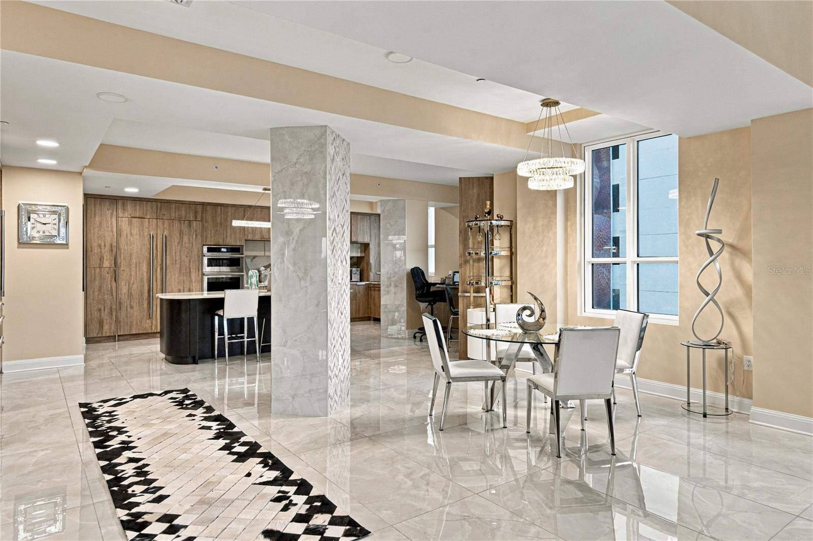 450 KNIGHTS RUN AVE #405 — photo 17