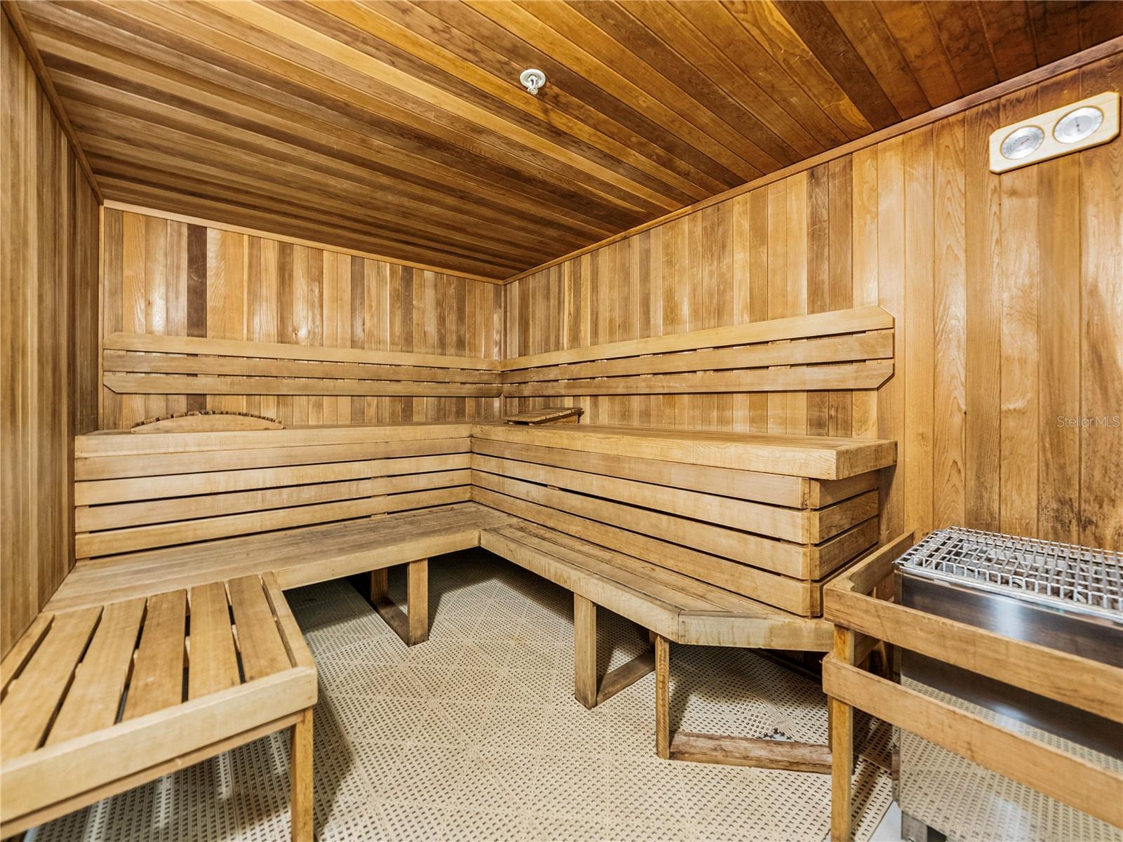450 KNIGHTS RUN AVE #405 — photo 72