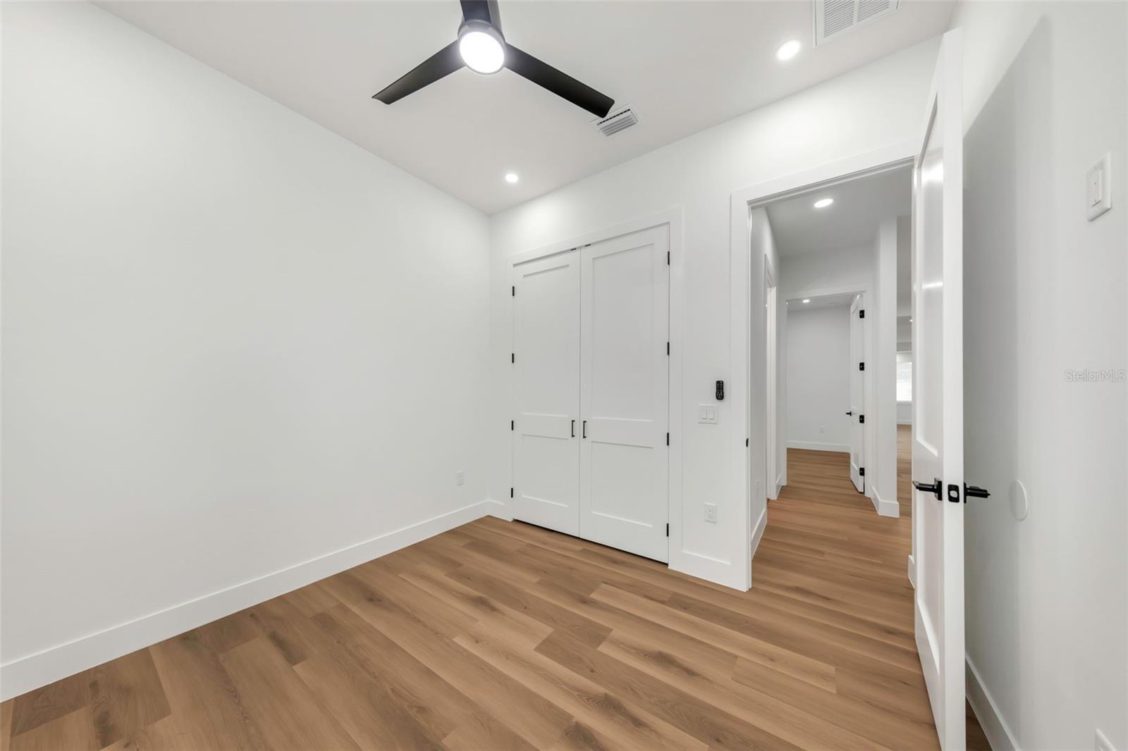 365 69TH ST N — photo 34