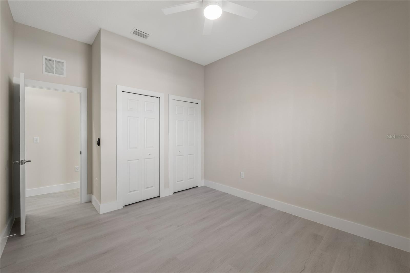 6976 BELLTREE CIR — photo 31