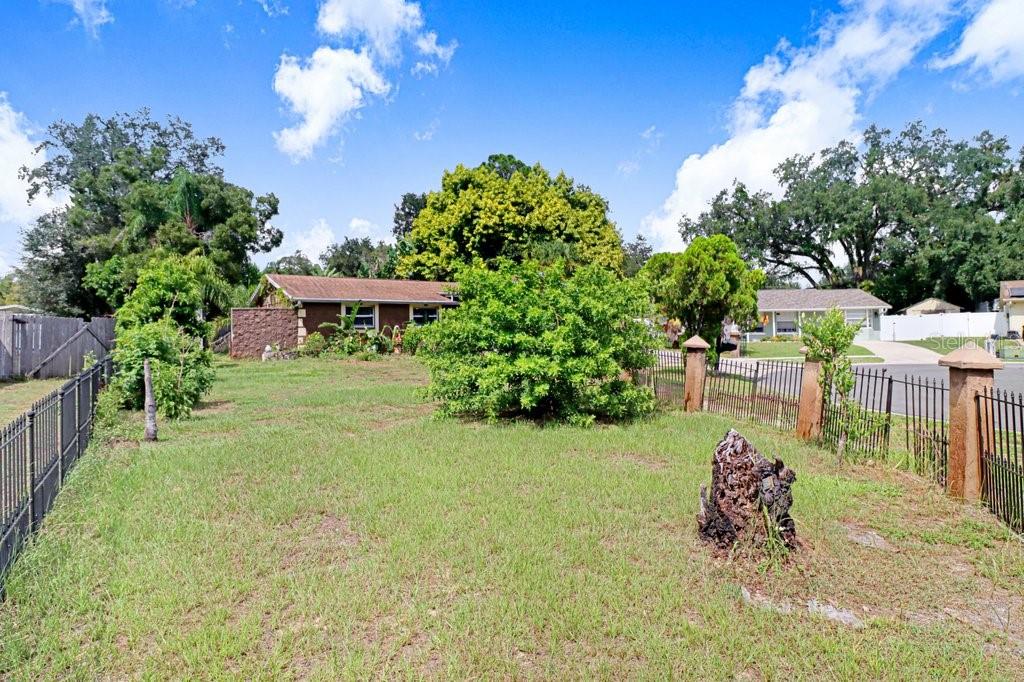 6720 FORRESTVALE LN — photo 41