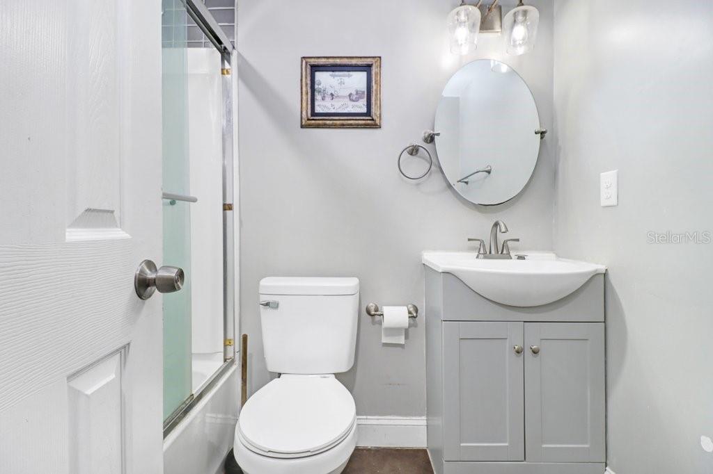 6720 FORRESTVALE LN — photo 29