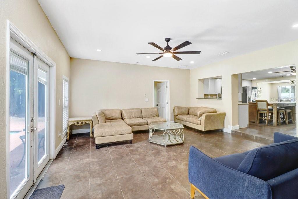 6720 FORRESTVALE LN — photo 22