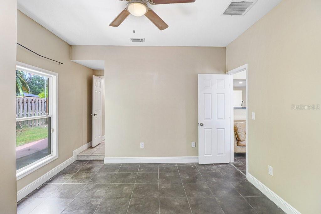 6720 FORRESTVALE LN — photo 38