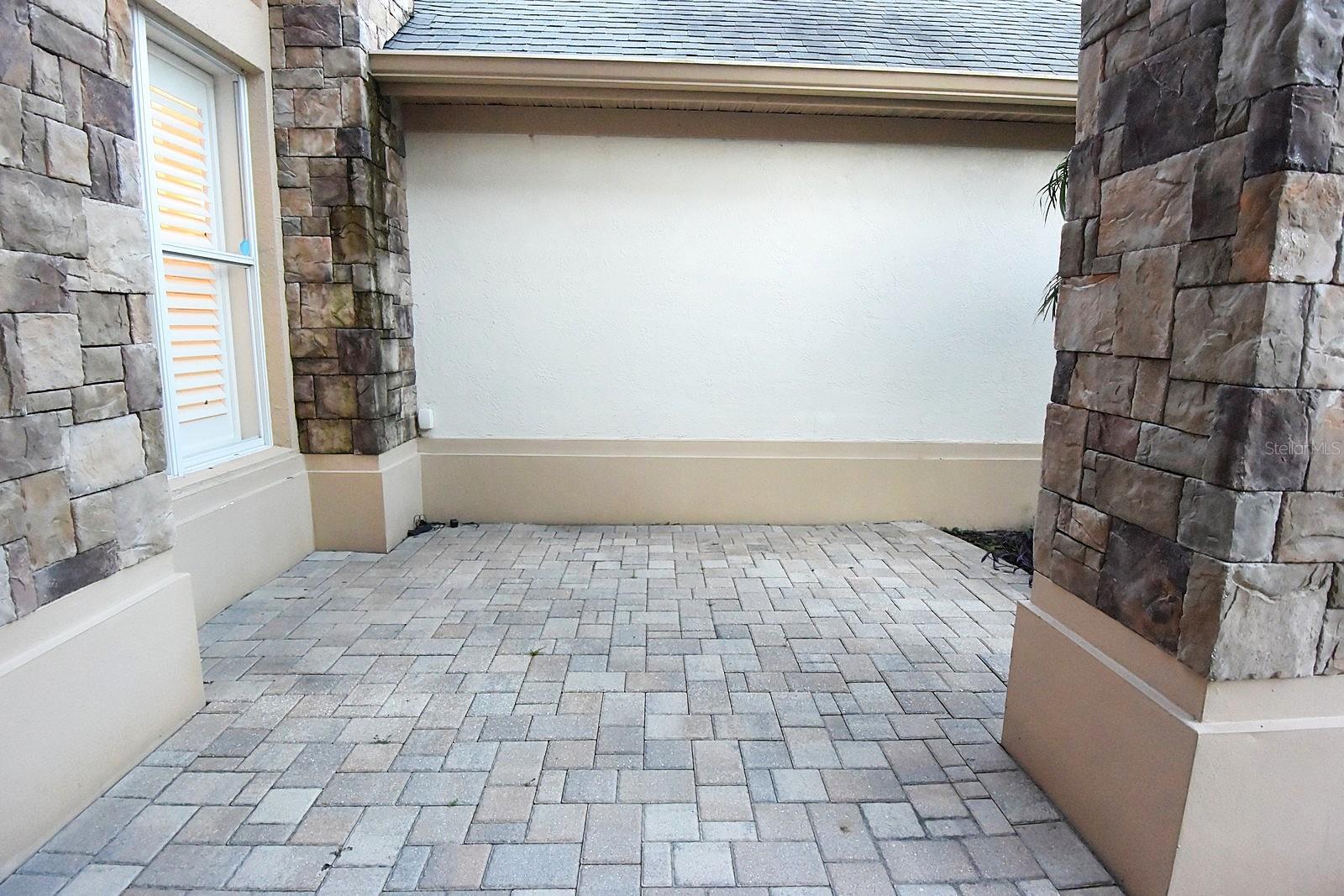 918 SHOALS LANDING DR — photo 16