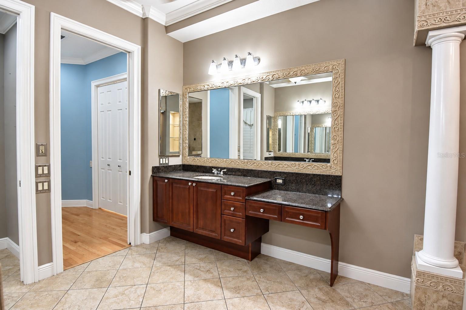 918 SHOALS LANDING DR — photo 37