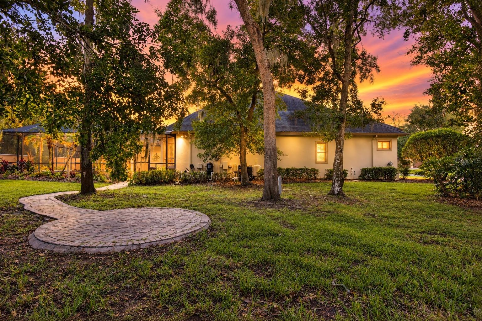918 SHOALS LANDING DR — photo 51