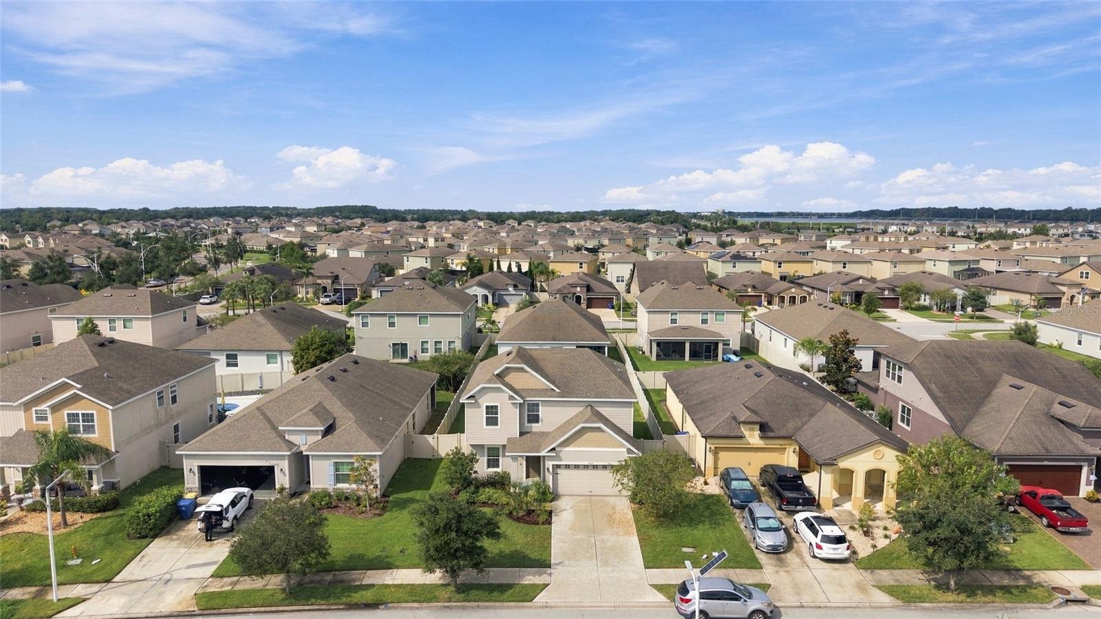 7945 OLIVE BROOK DR — photo 37