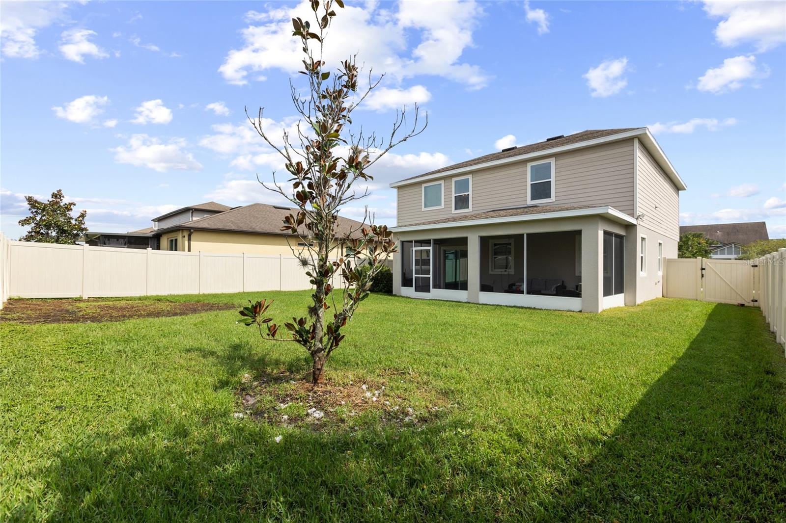 7945 OLIVE BROOK DR — photo 34